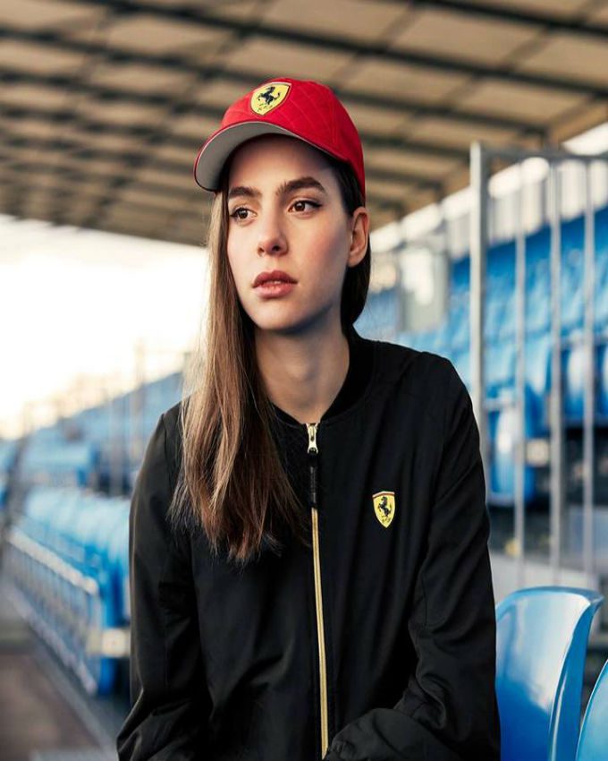Scuderia-Ferrari-Quilt-Cap-Red-5