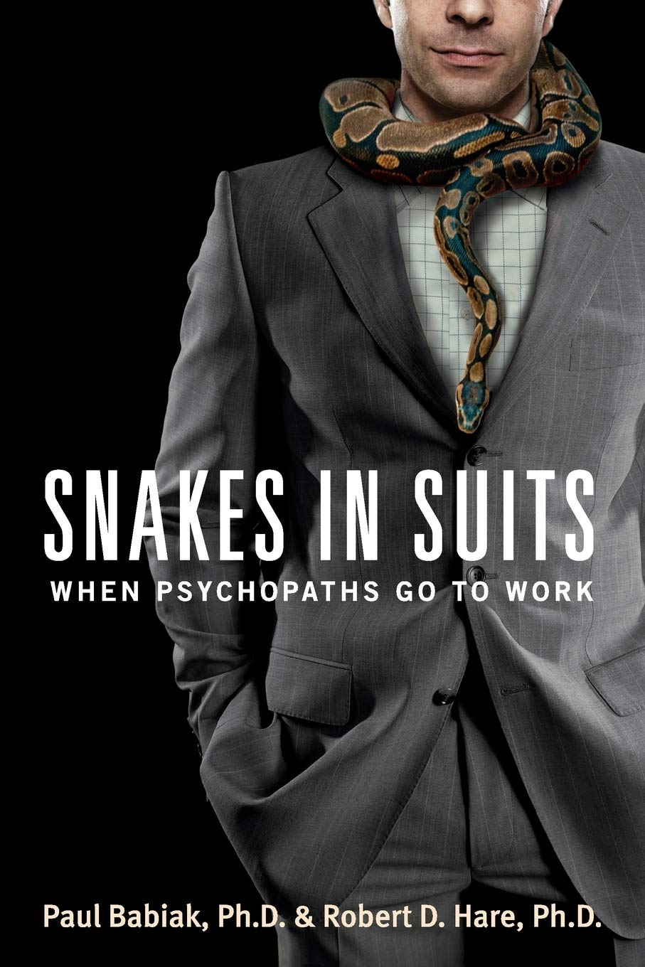 Snakes in Suits nuriakenya